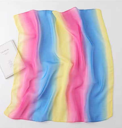 Montessori - Waldorf szivárványos selyemsál