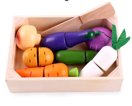 Fából készült vágható zöldségek