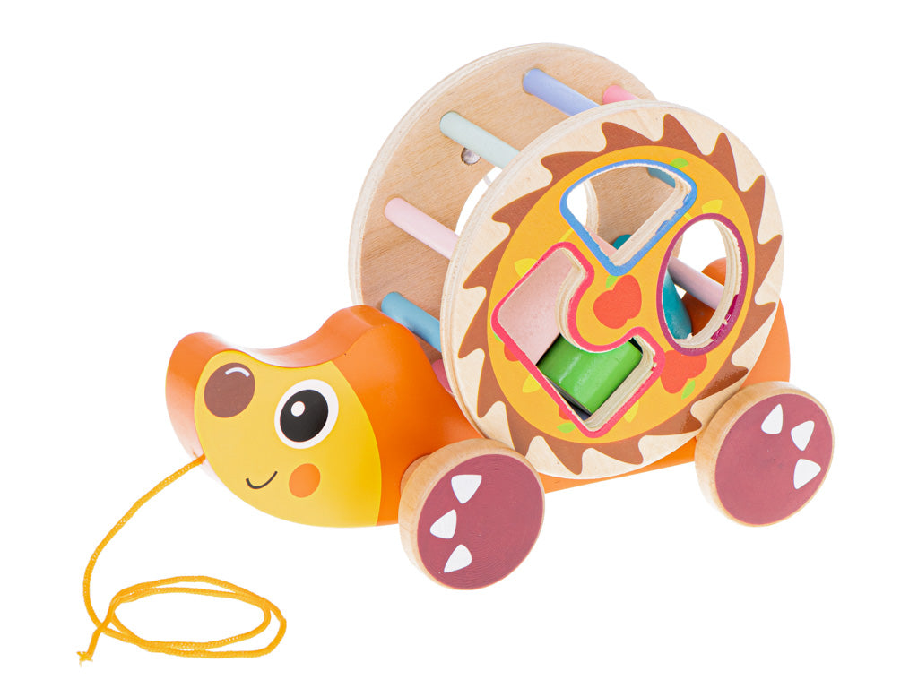 Fa húzható süni formaillesztővel