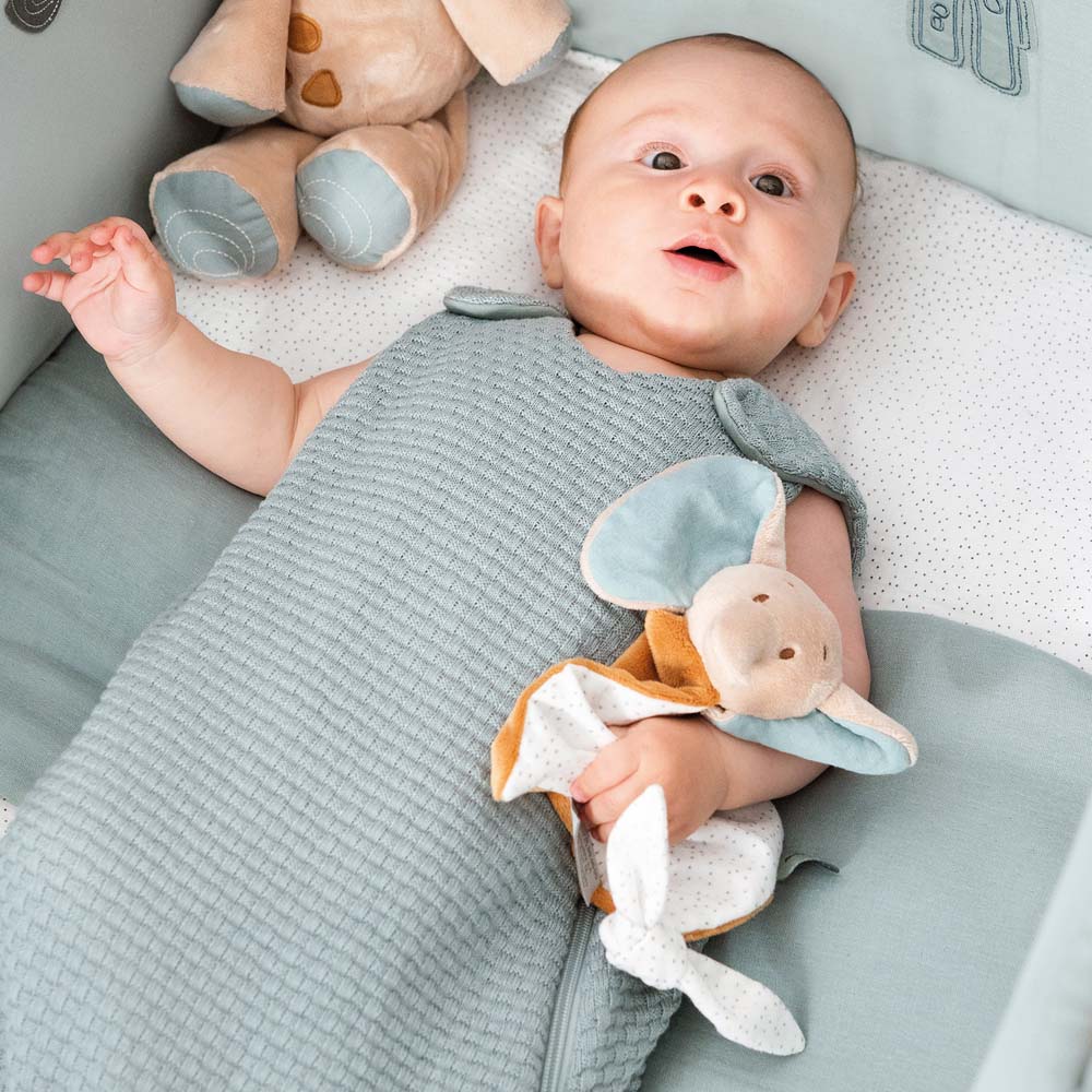 Nattou szundikendő plüss - Axel, az elefánt